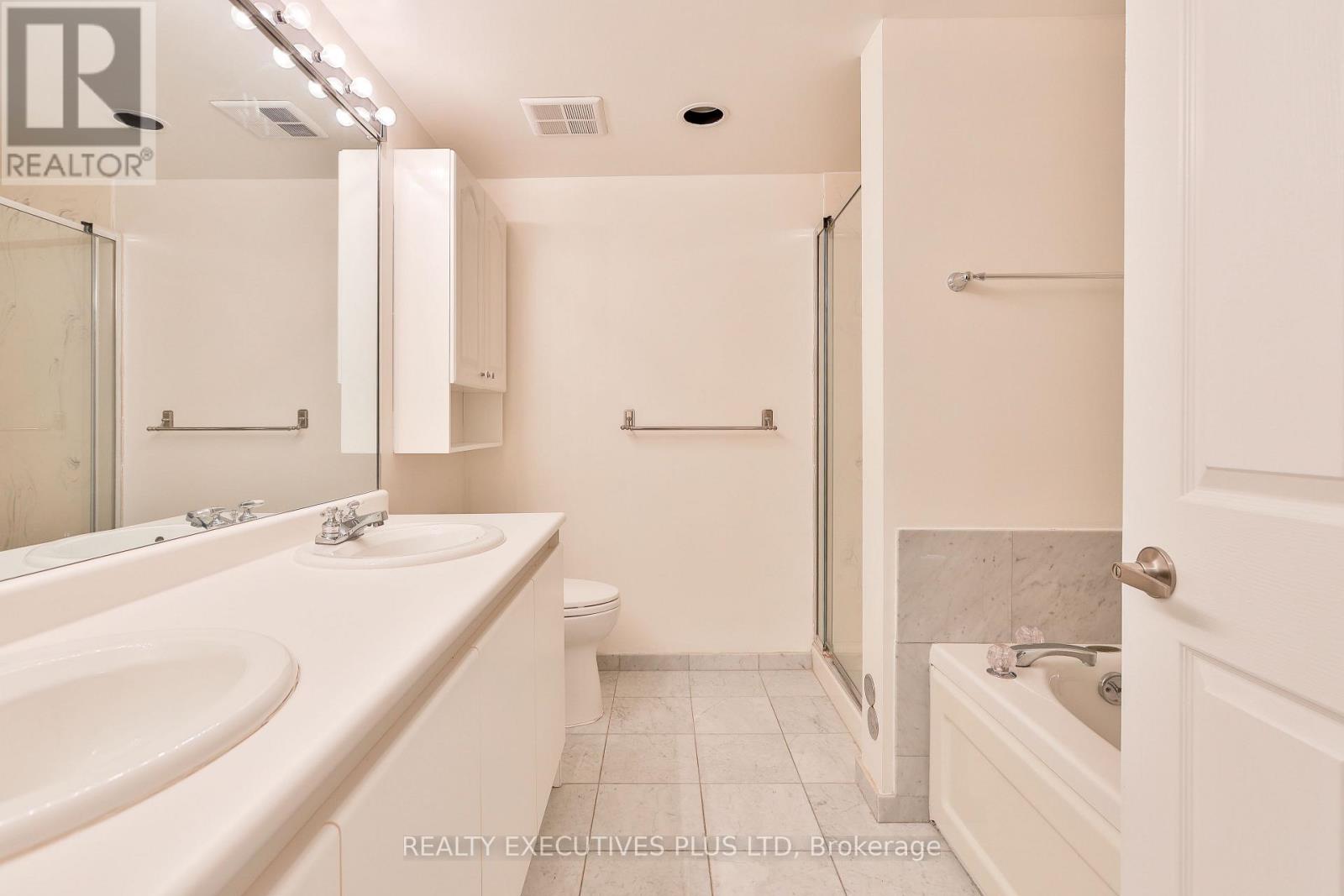 1401 - 1800 The Collegeway Way Property Photo 24