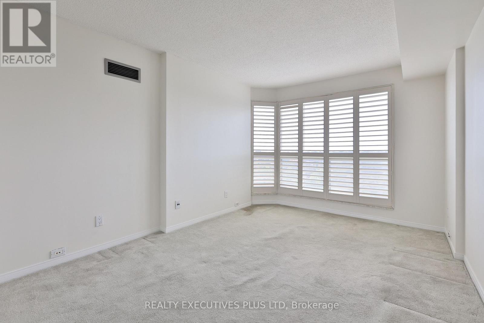 1401 - 1800 The Collegeway Way Property Photo 29