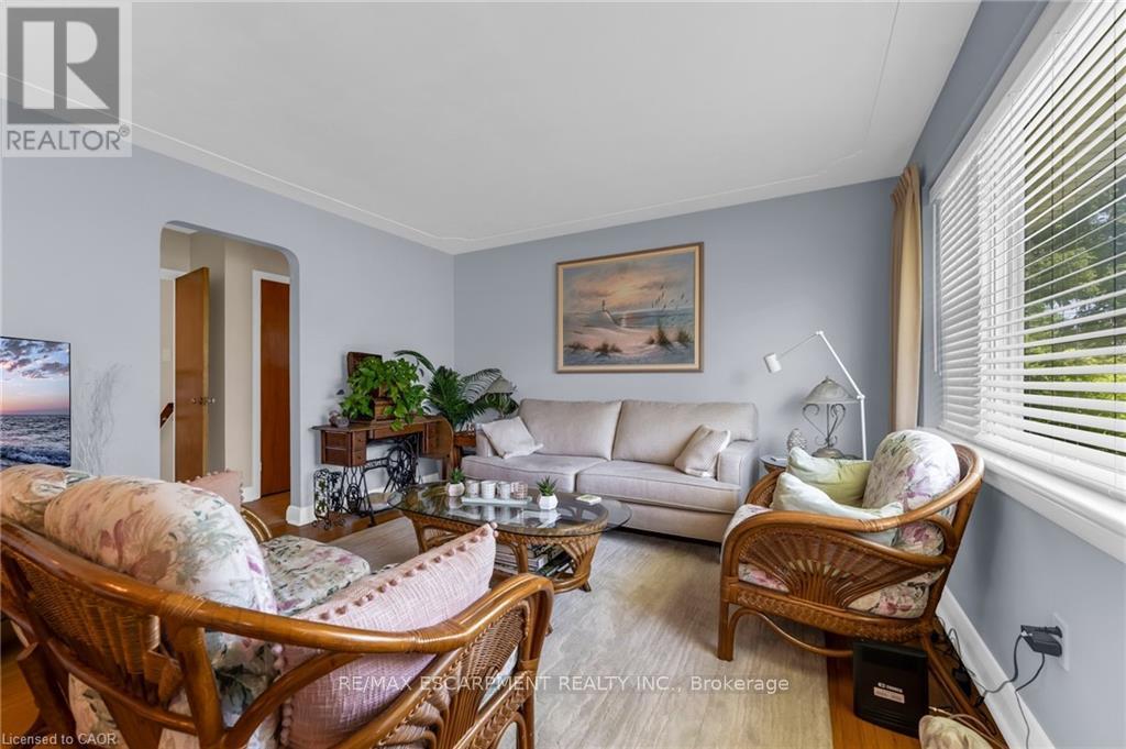 236 Pine Cove Road Property Photo 4