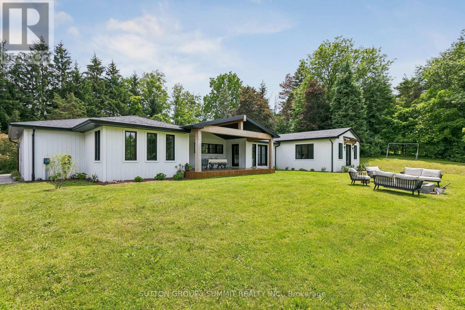 1315 Britannia Road Property Photo 42
