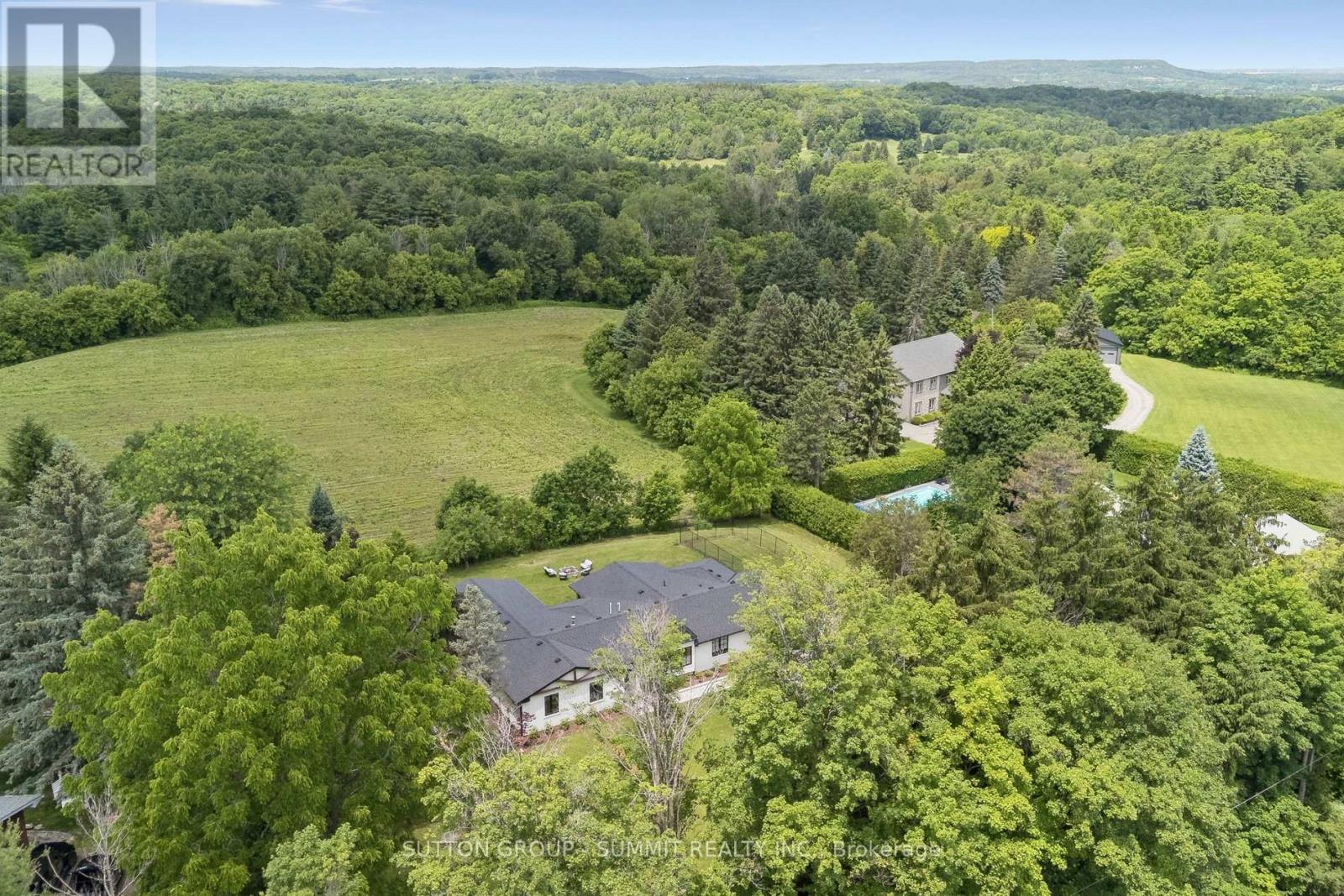 1315 Britannia Road Property Photo 46