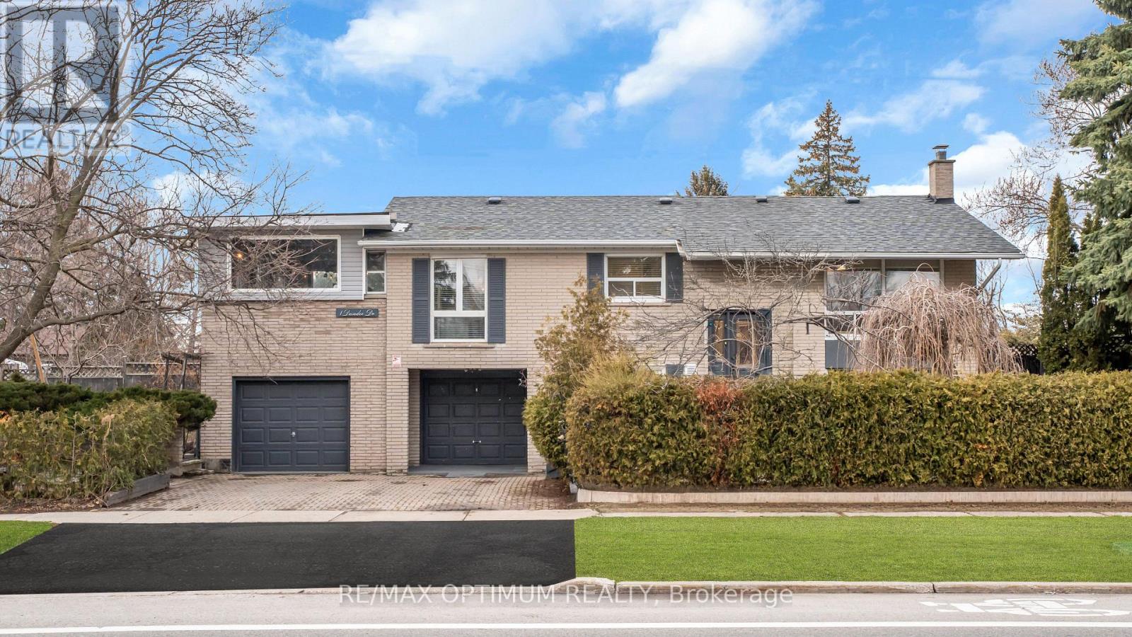 1 Dundee Drive Property Photo 2