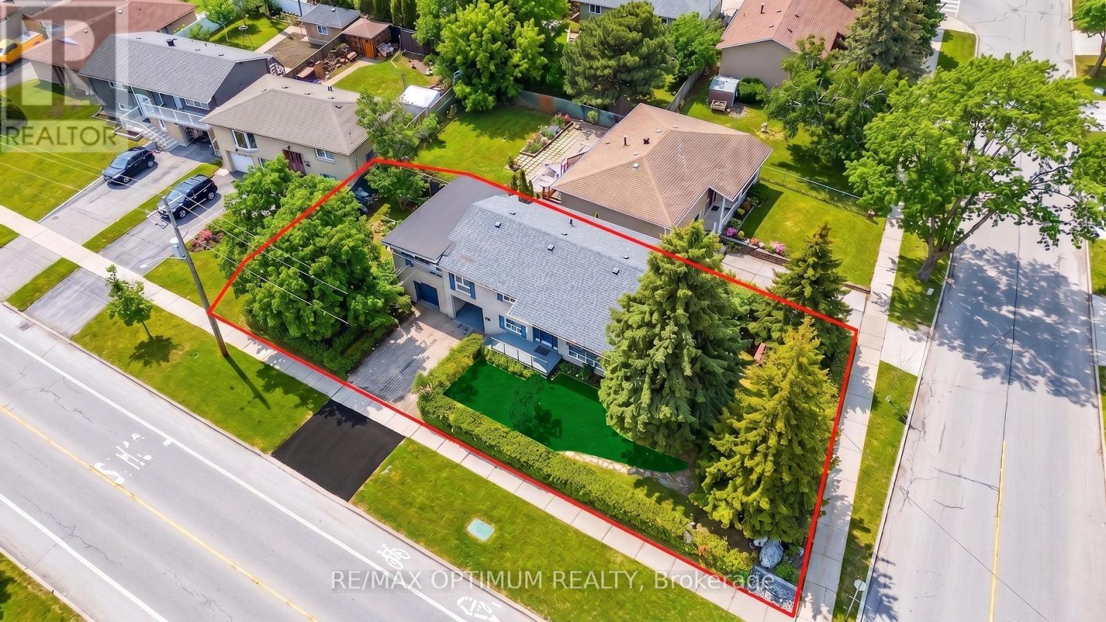 1 Dundee Drive Property Photo 3