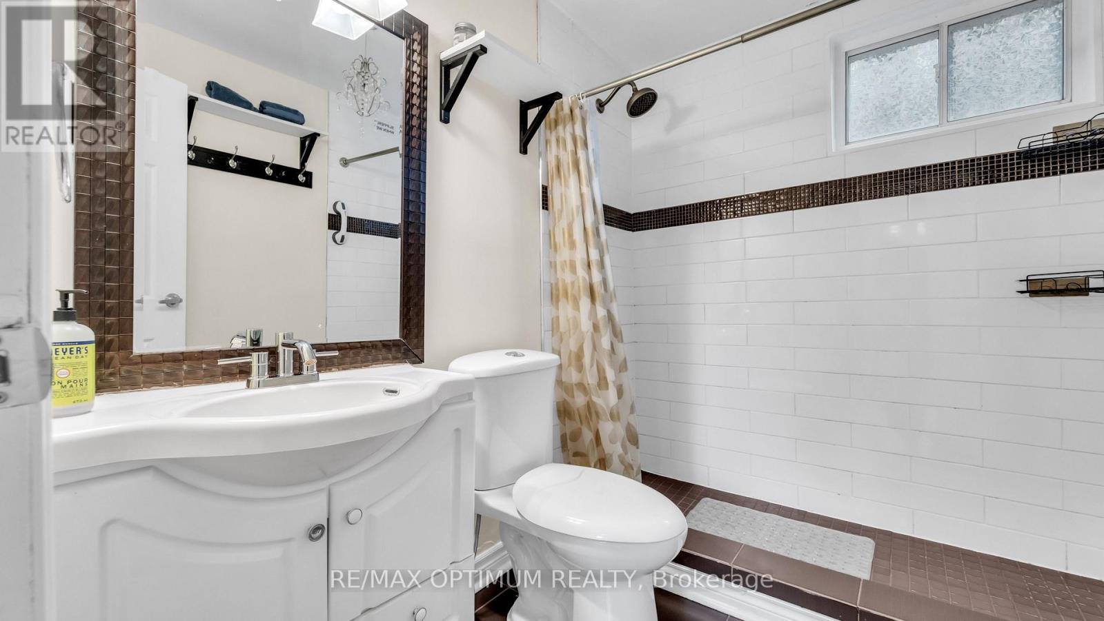 1 Dundee Drive Property Photo 32