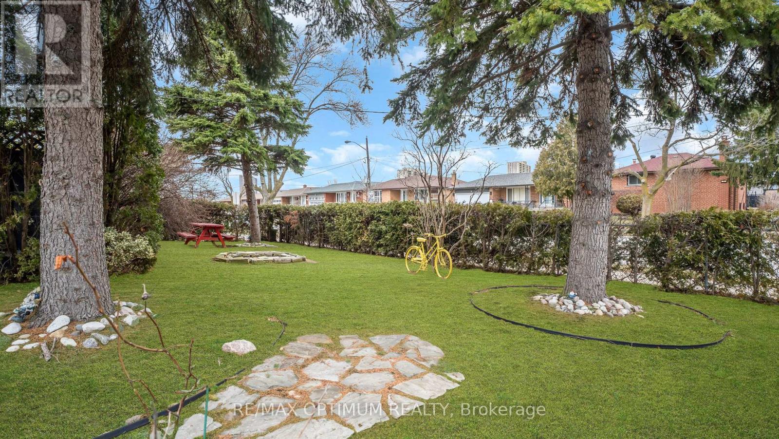 1 Dundee Drive Property Photo 37