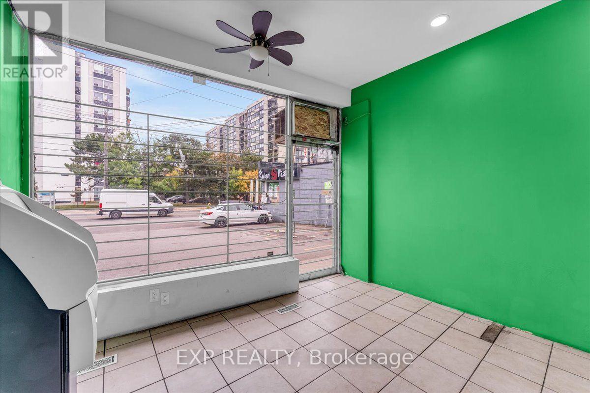 1792 Jane Street Property Photo 6