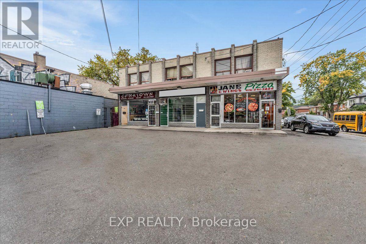 1792 Jane Street Property Photo 25