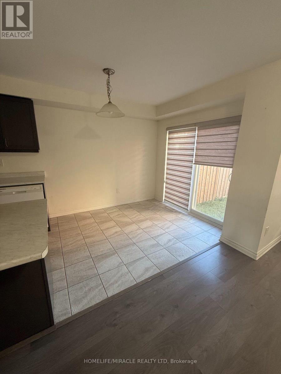 69 Benhurst Crescent Property Photo 4