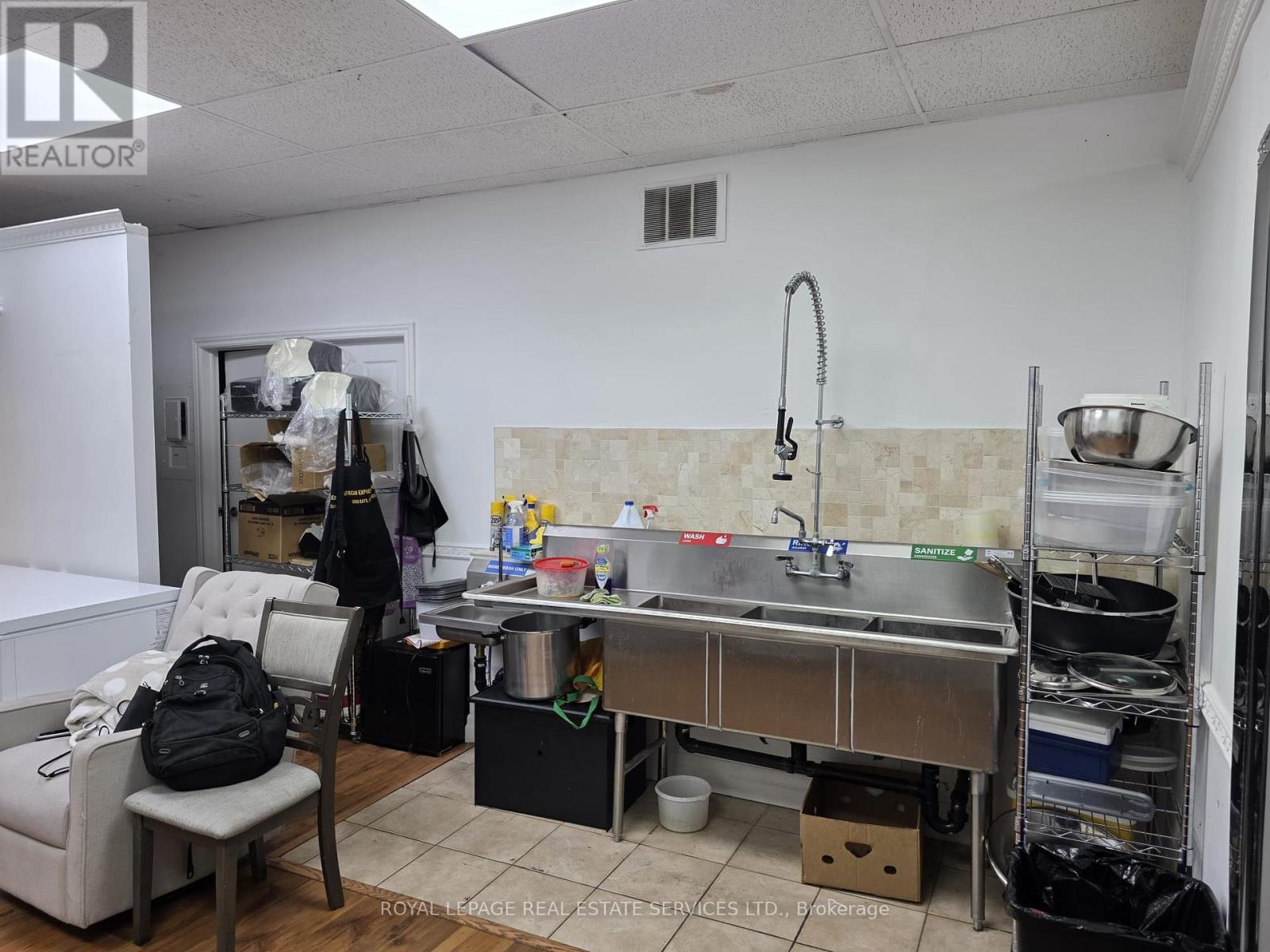 Front - 25 Commercial Street Property Photo 6
