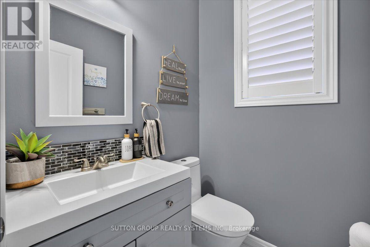 34 Boyces Creek Court Property Photo 17