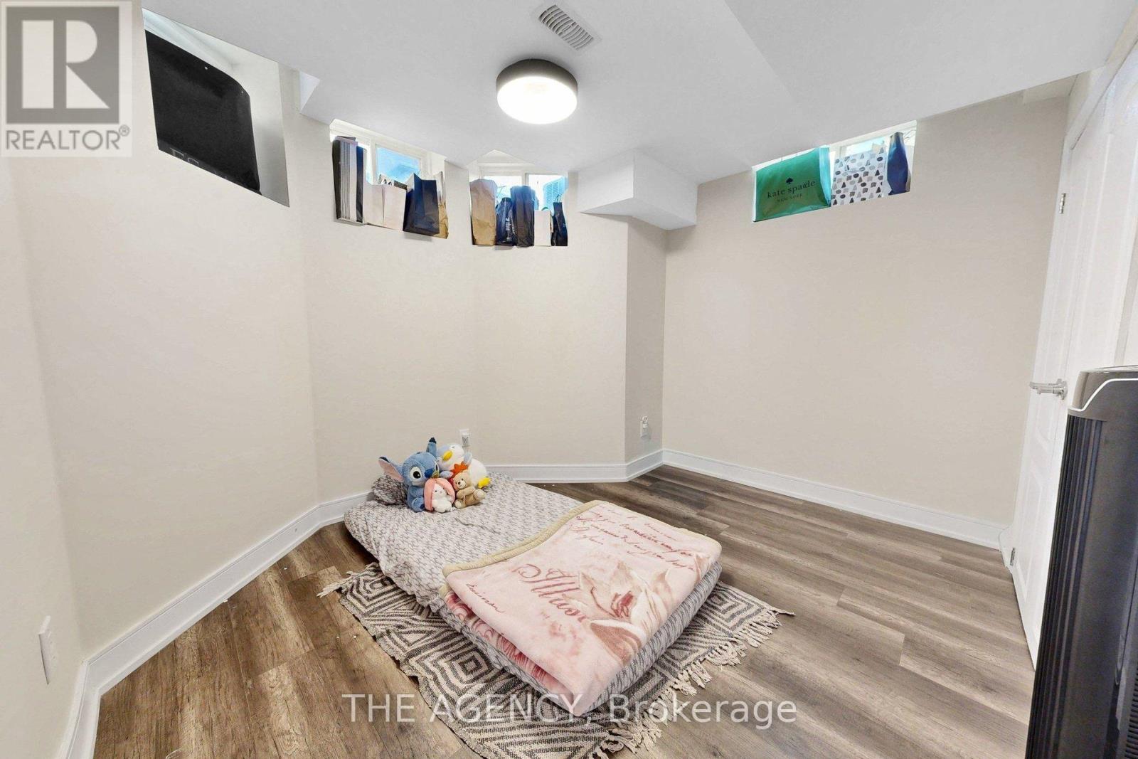 53 Elysian Fields Circle Property Photo 44