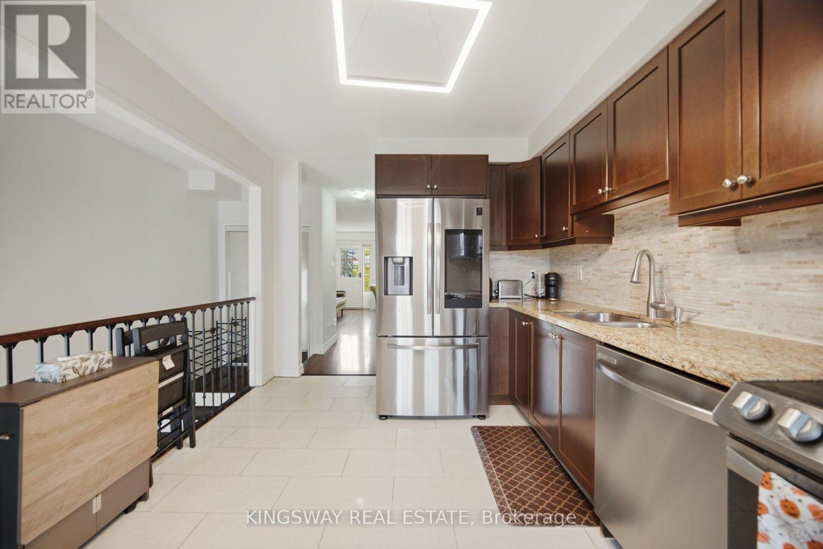 181 - 601 Shoreline Drive Property Photo 11