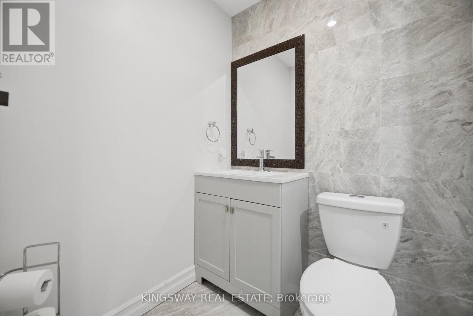 181 - 601 Shoreline Drive Property Photo 29
