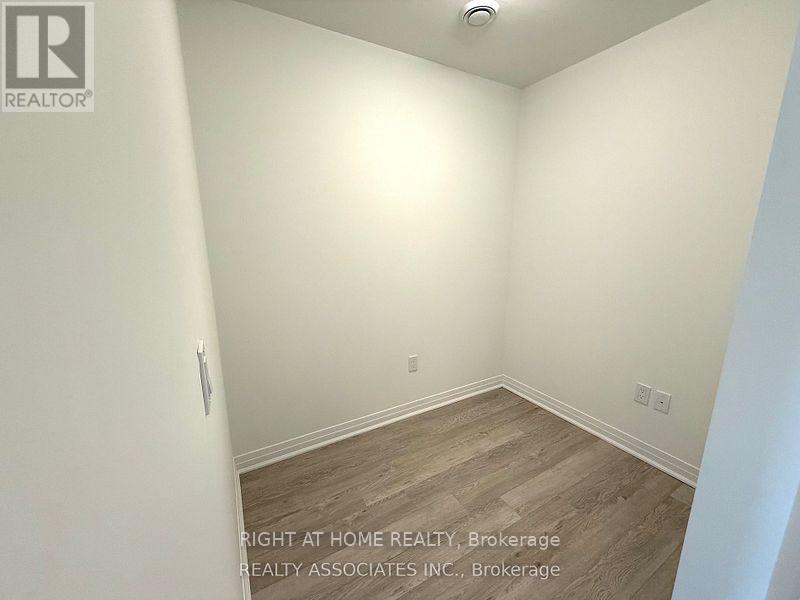 108 - 490 Gordon Krantz Avenue Property Photo 10