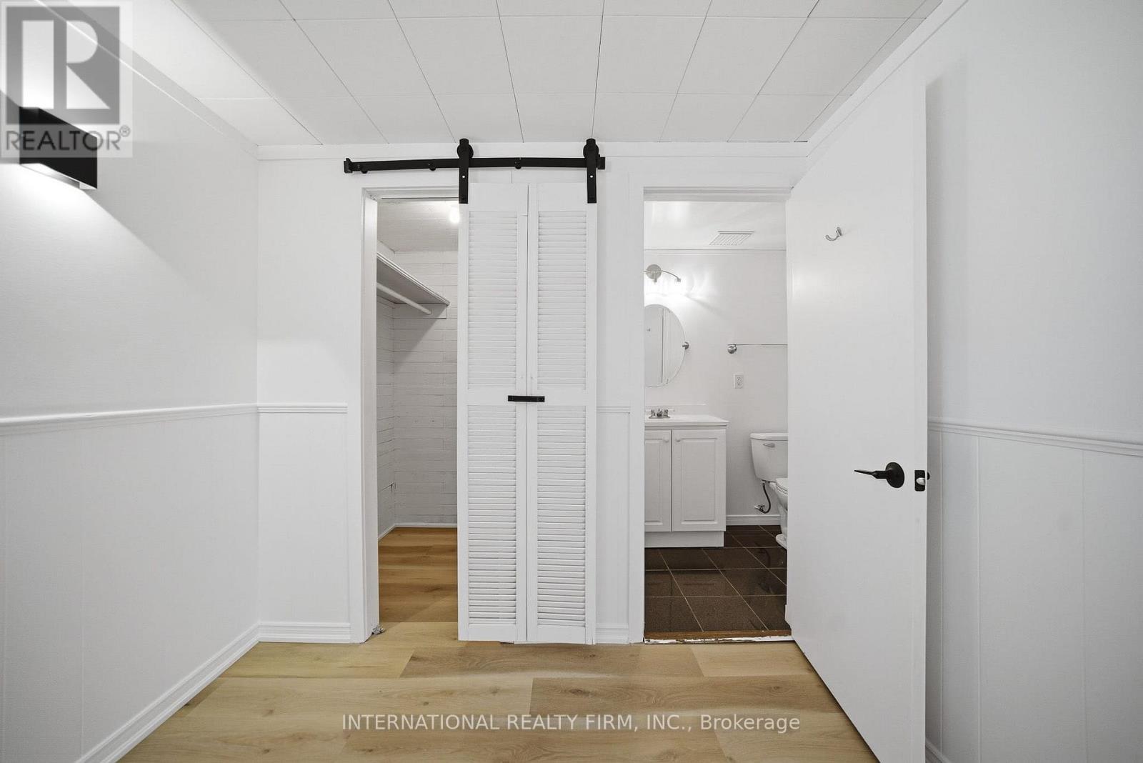2306 Devon Road Property Photo 6