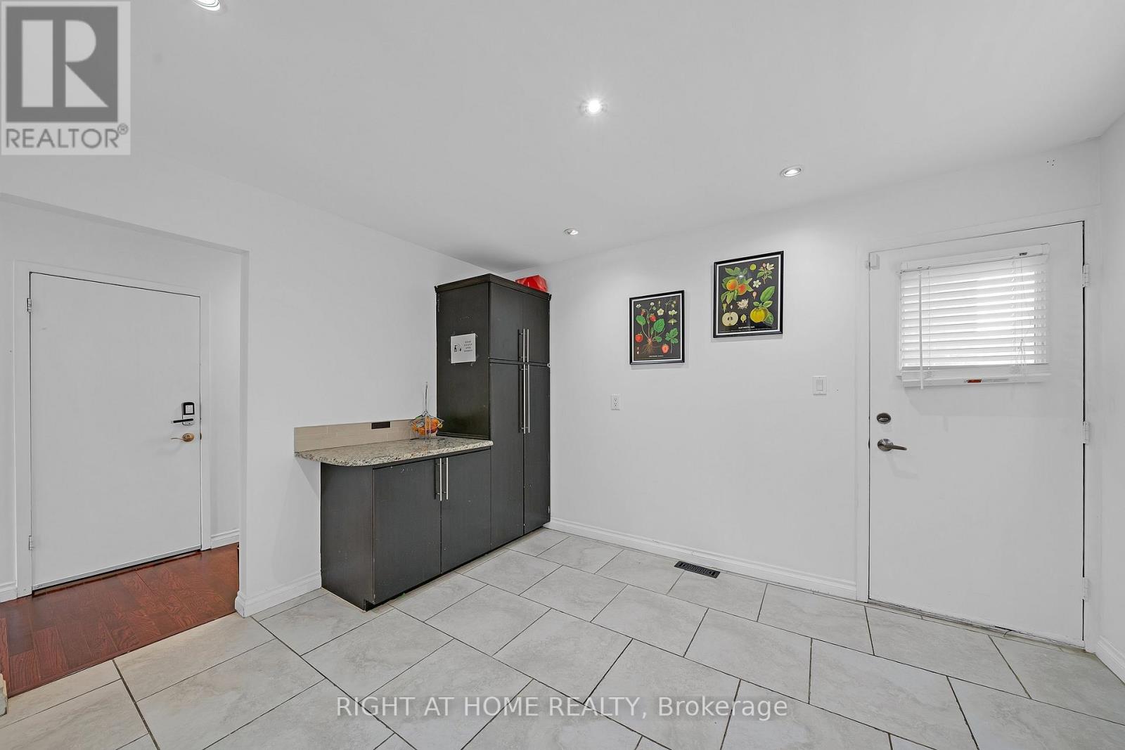 3241 Mccarthy Court Property Photo 21