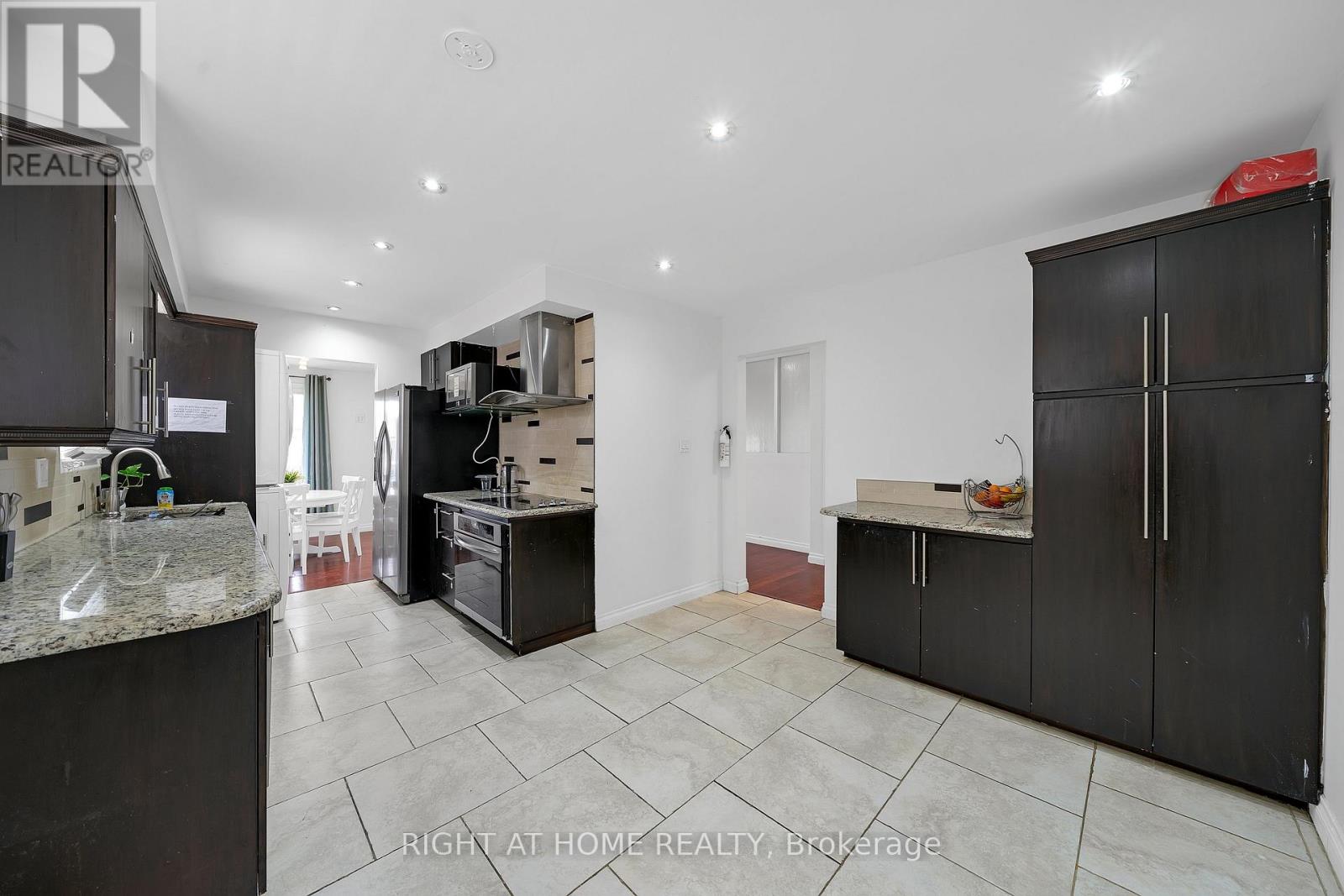 3241 Mccarthy Court Property Photo 22
