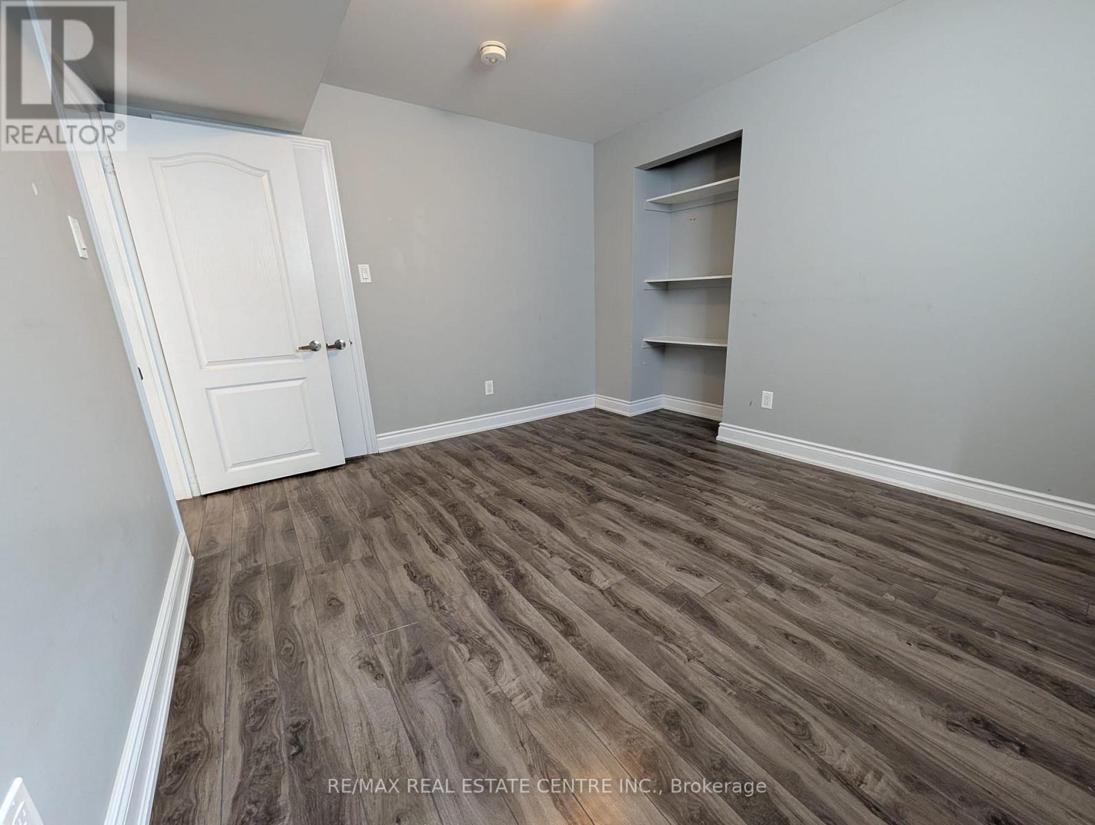 Bsmt - 70 Showboat Crescent Property Photo 6