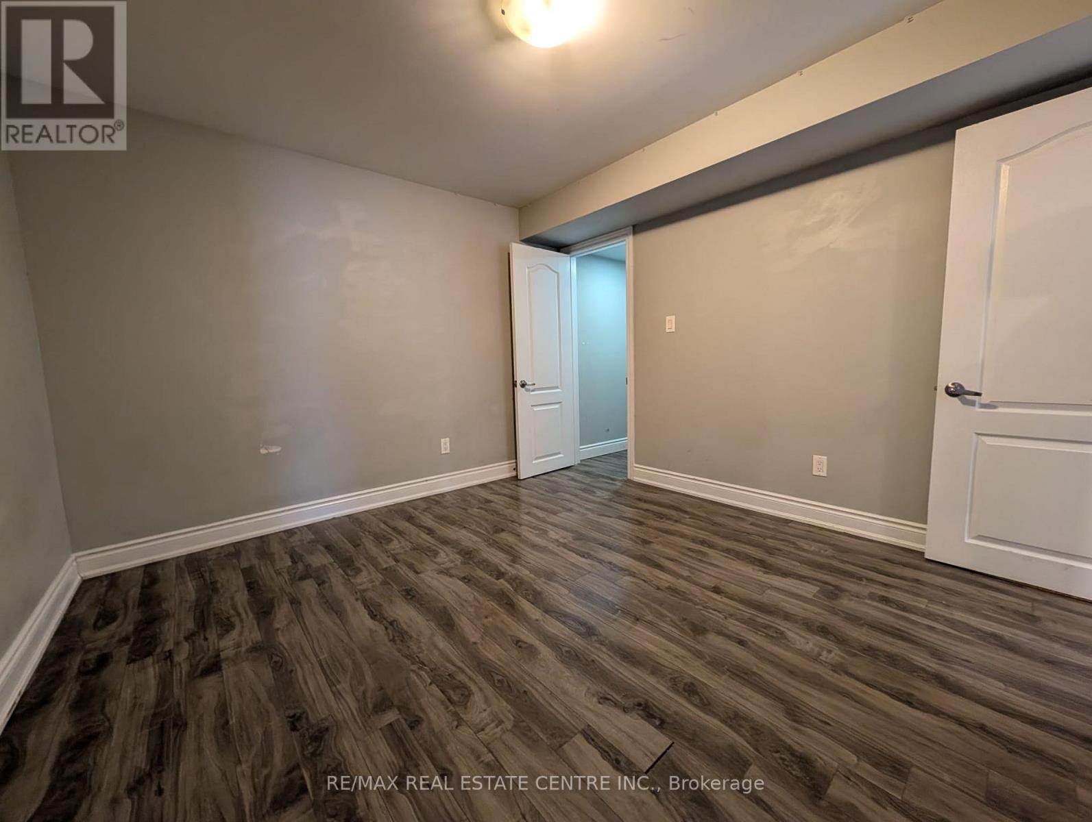 Bsmt - 70 Showboat Crescent Property Photo 10