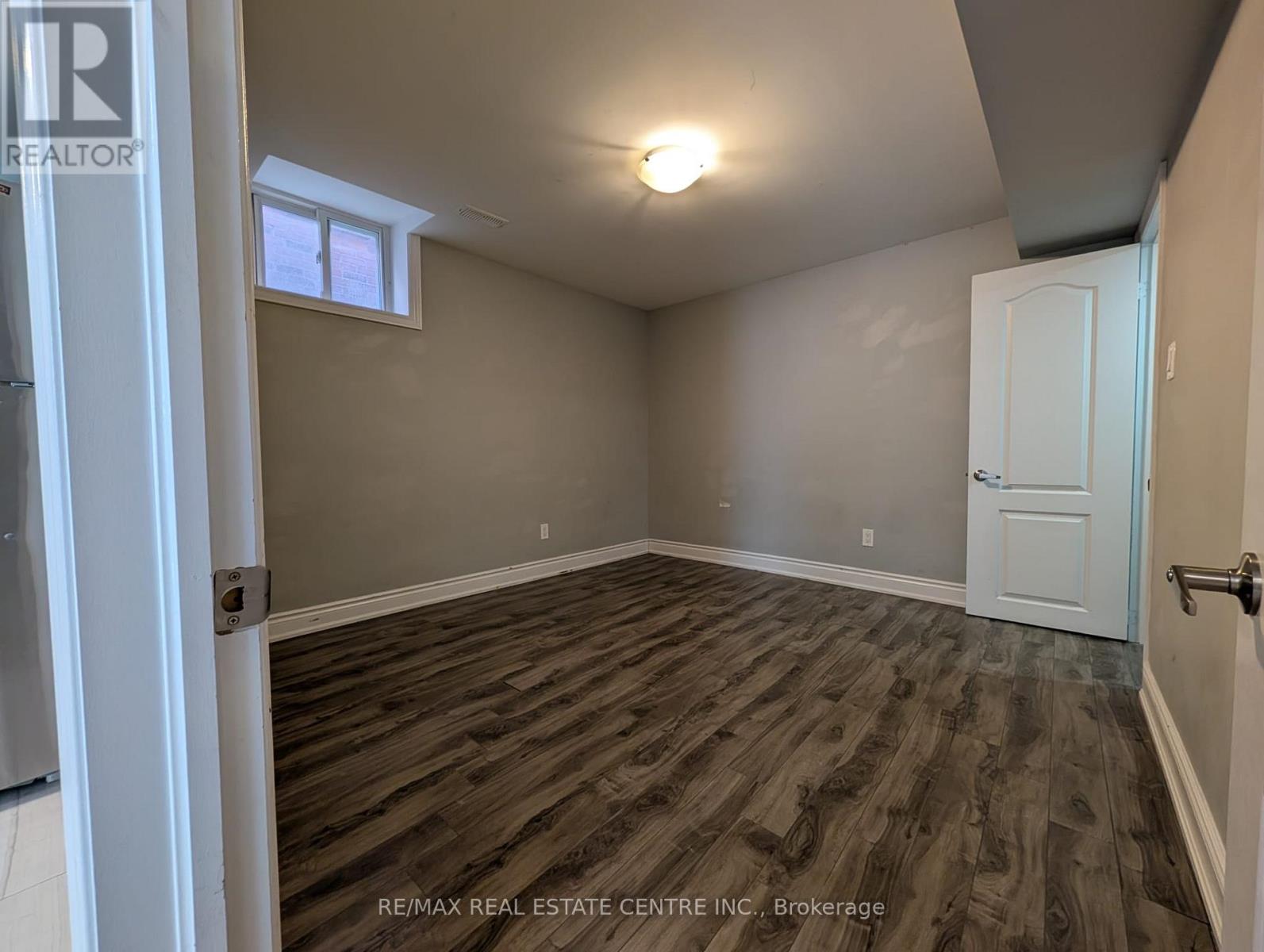 Bsmt - 70 Showboat Crescent Property Photo 11