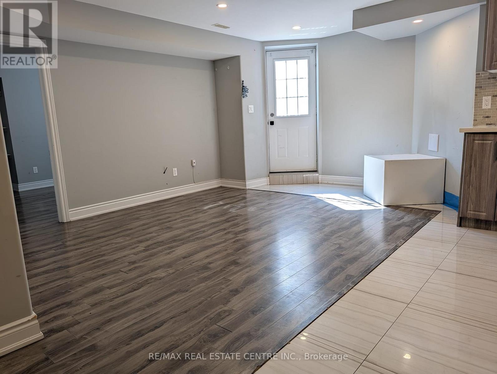 Bsmt - 70 Showboat Crescent Property Photo 13