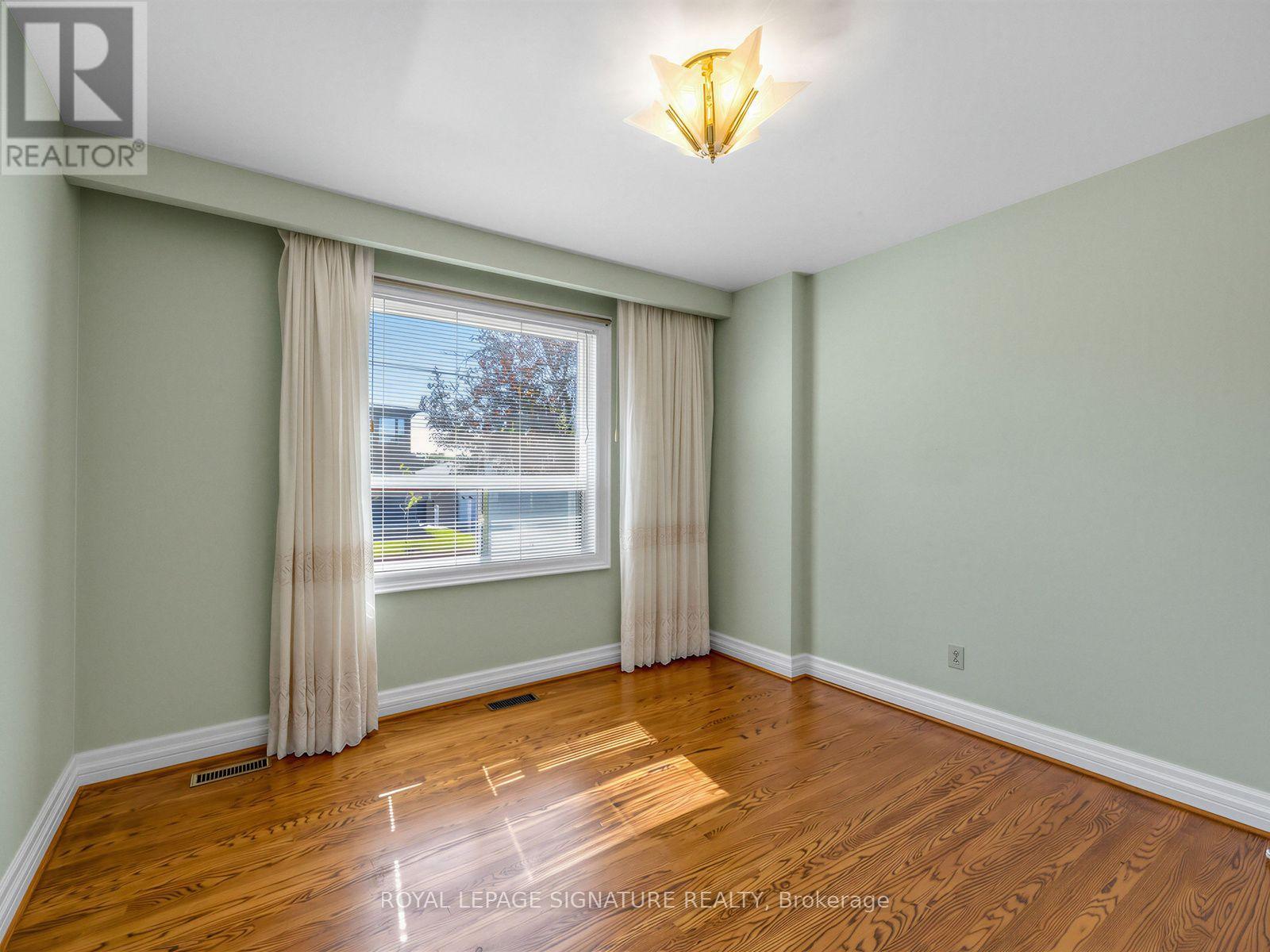 39 Buxton Road Property Photo 23