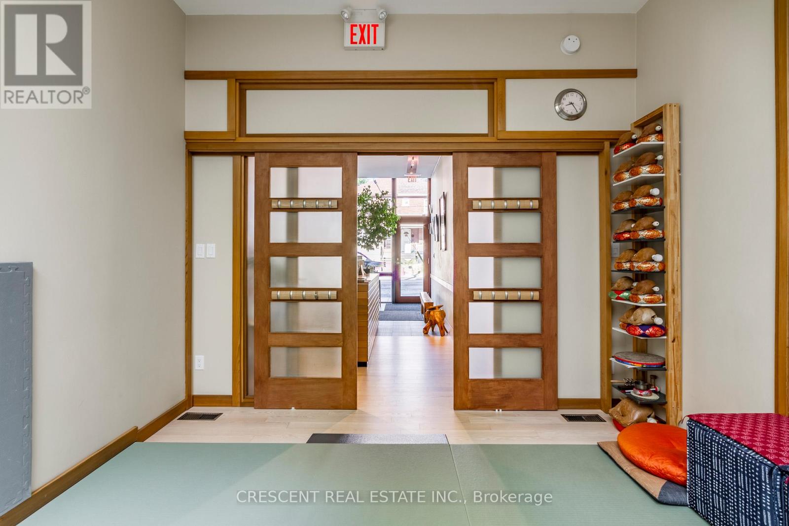 375 Jane Street Property Photo 6
