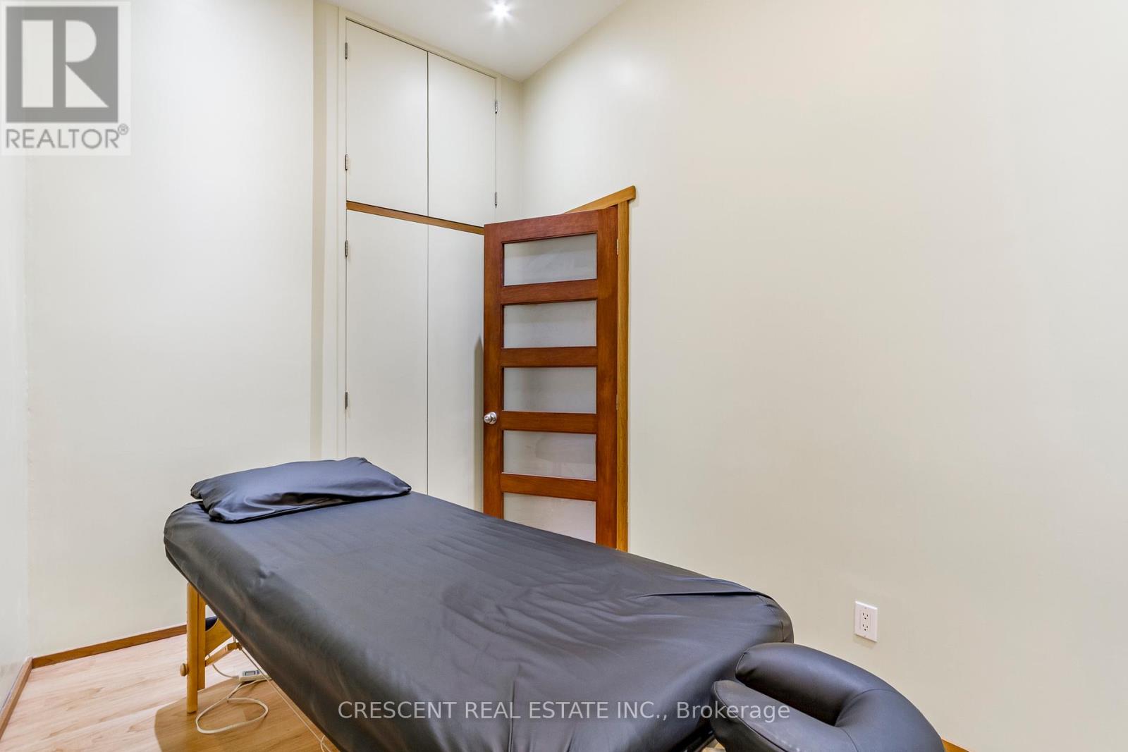 375 Jane Street Property Photo 11