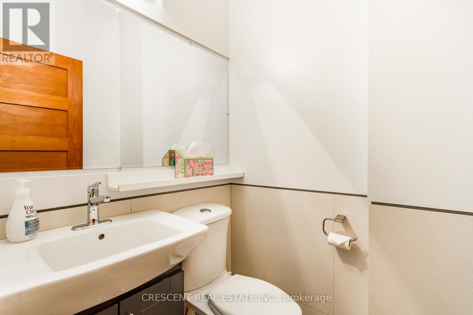 375 Jane Street Property Photo 13