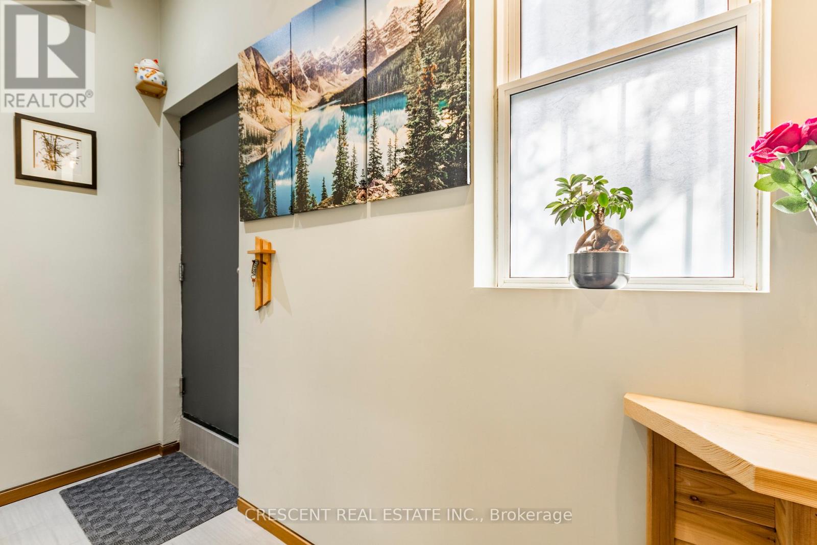 375 Jane Street Property Photo 14