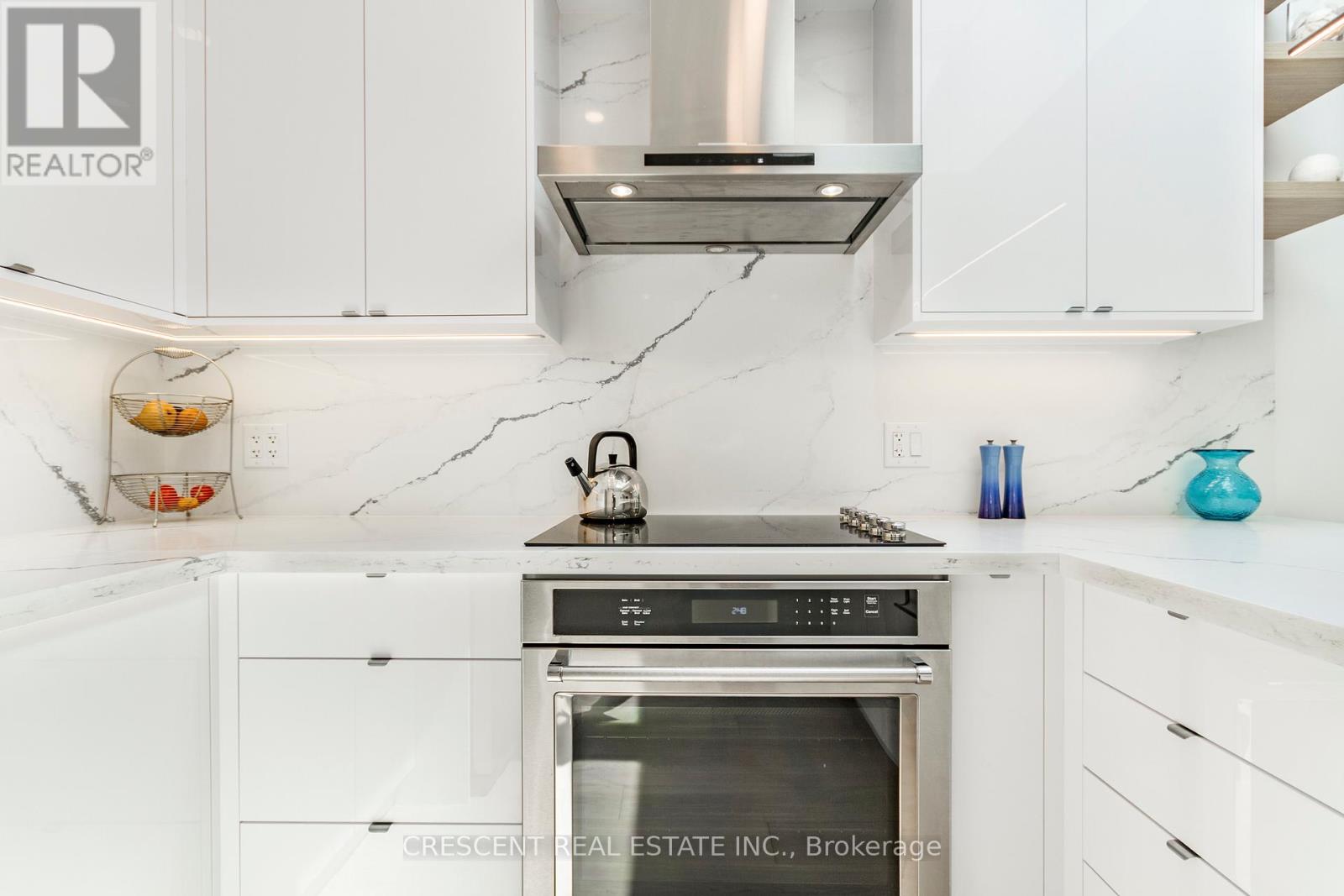 375 Jane Street Property Photo 26