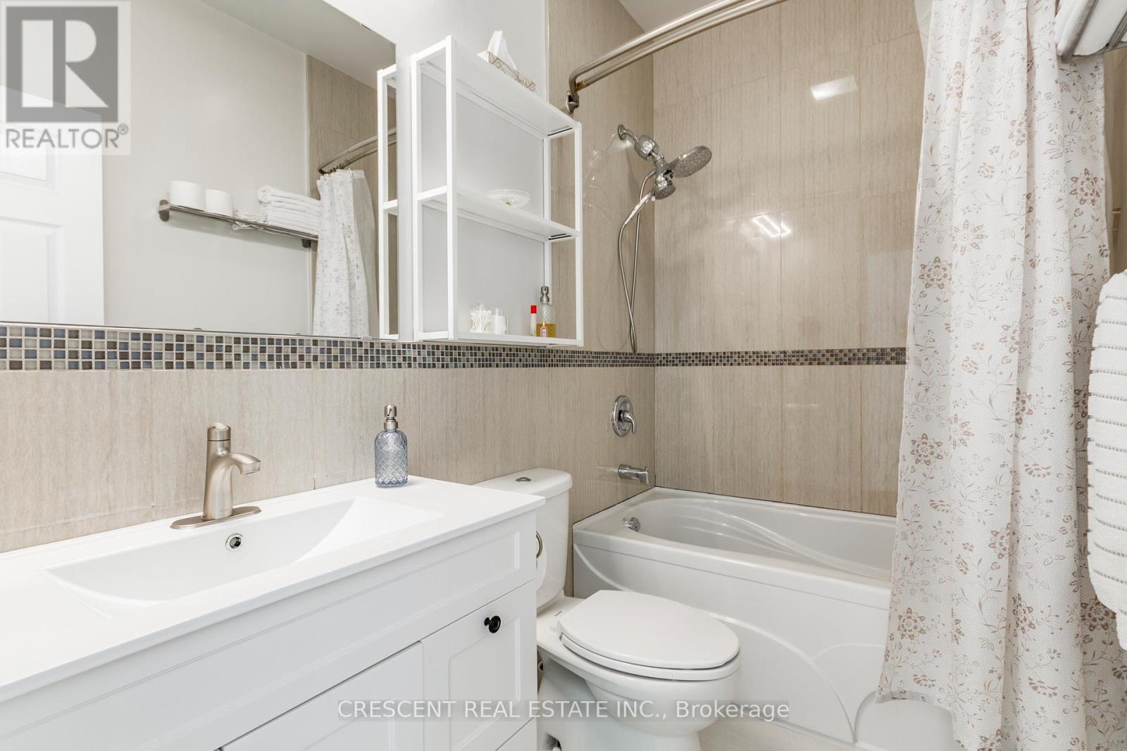 375 Jane Street Property Photo 32
