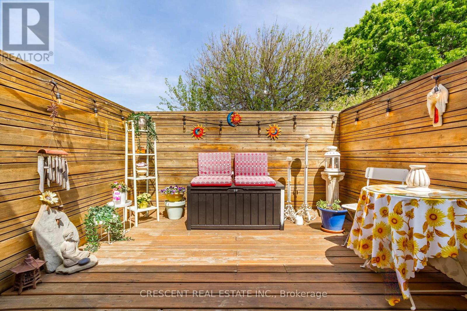 375 Jane Street Property Photo 33