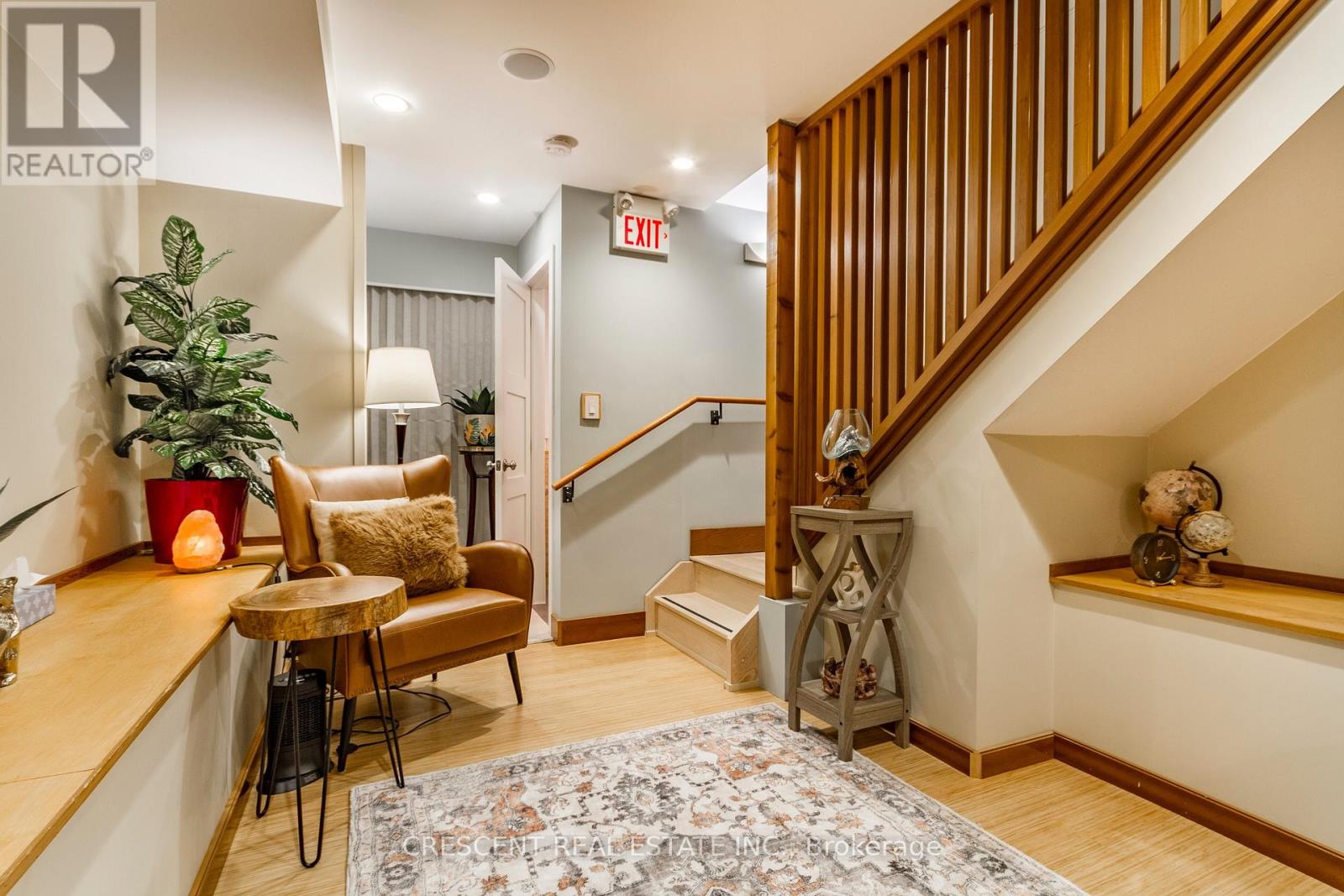 375 Jane Street Property Photo 38
