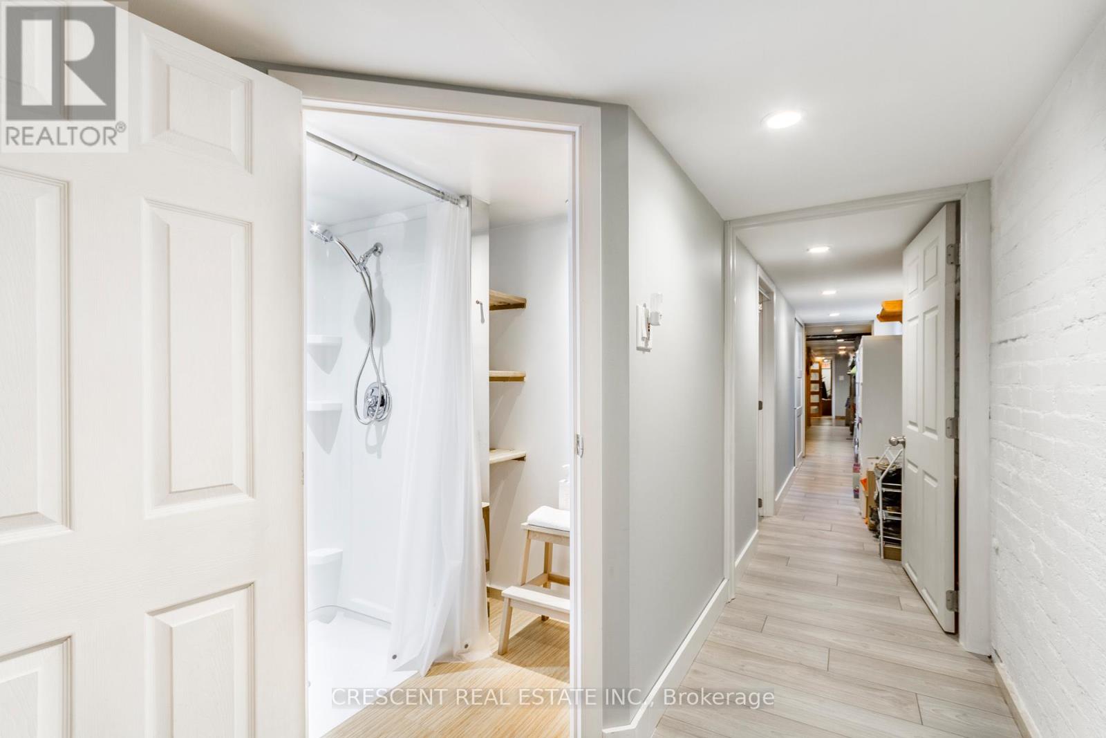 375 Jane Street Property Photo 41