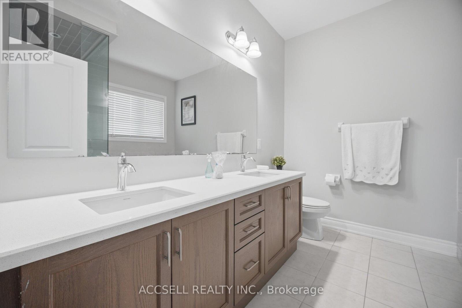 15271 Danby Road Property Photo 14