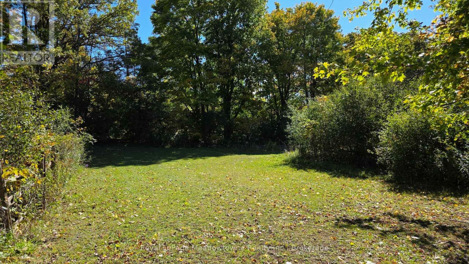 4202 15 Side Road Property Photo 7