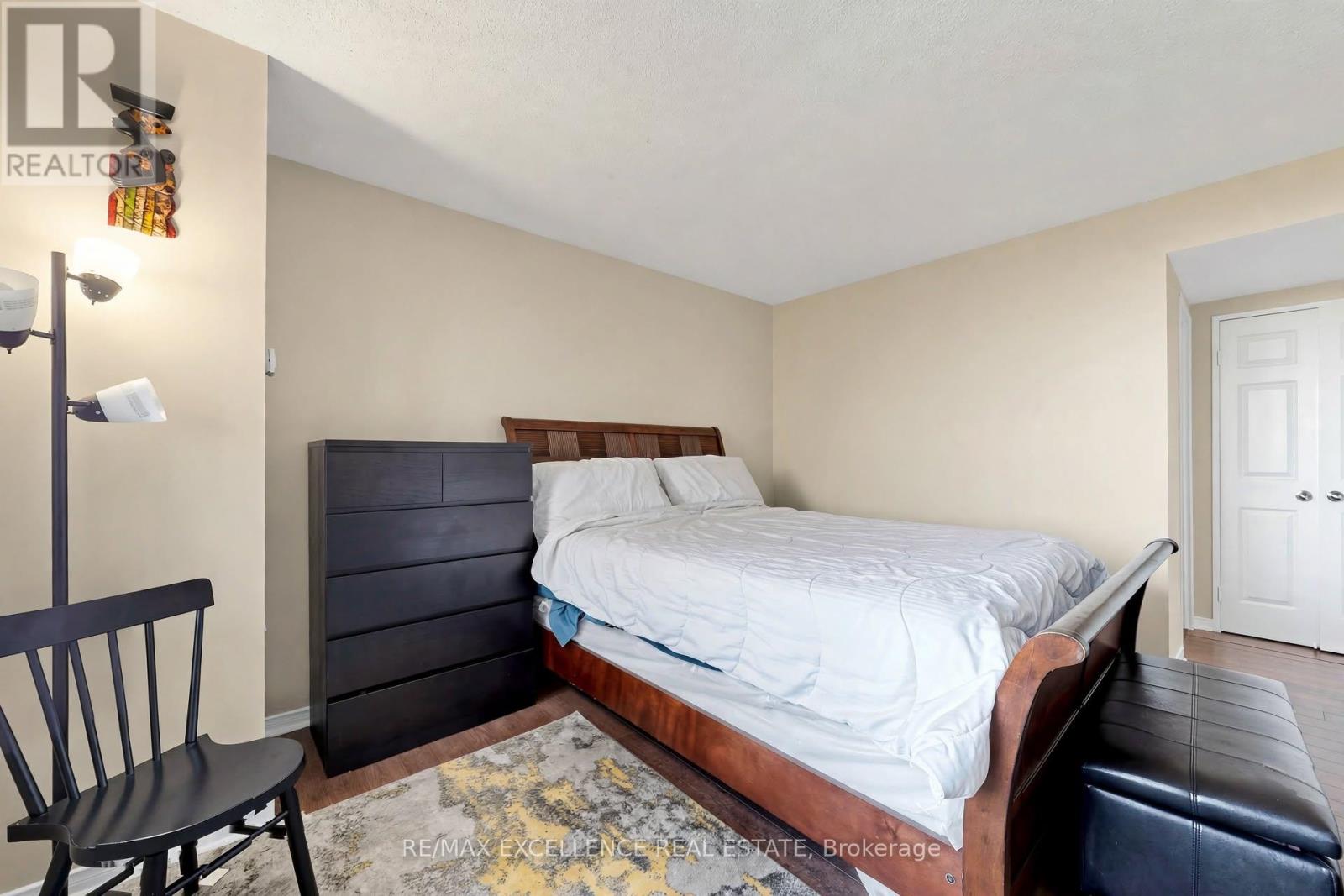 524 - 6 Humberline Drive Property Photo 23