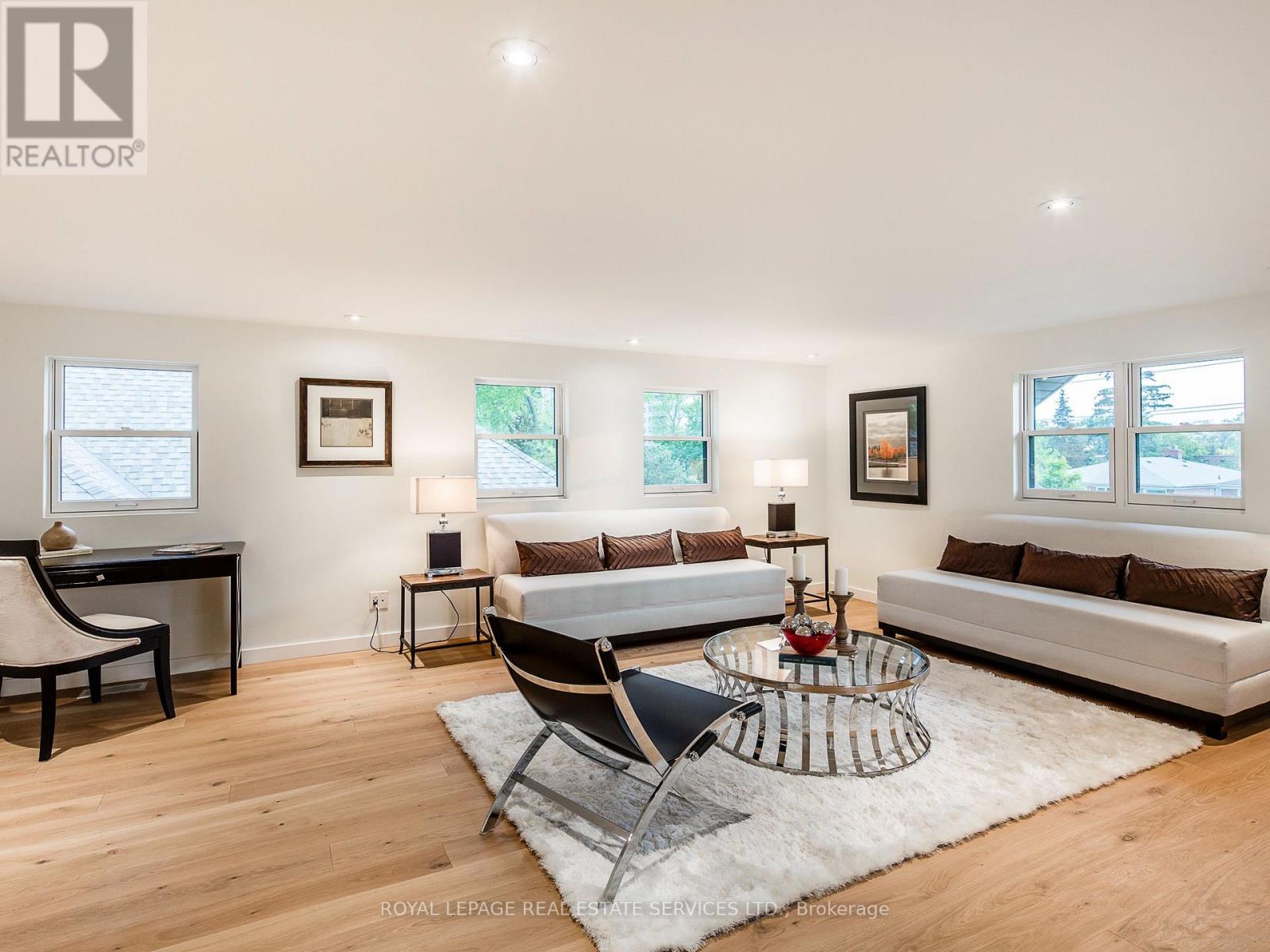 137 High Park Avenue Property Photo 15