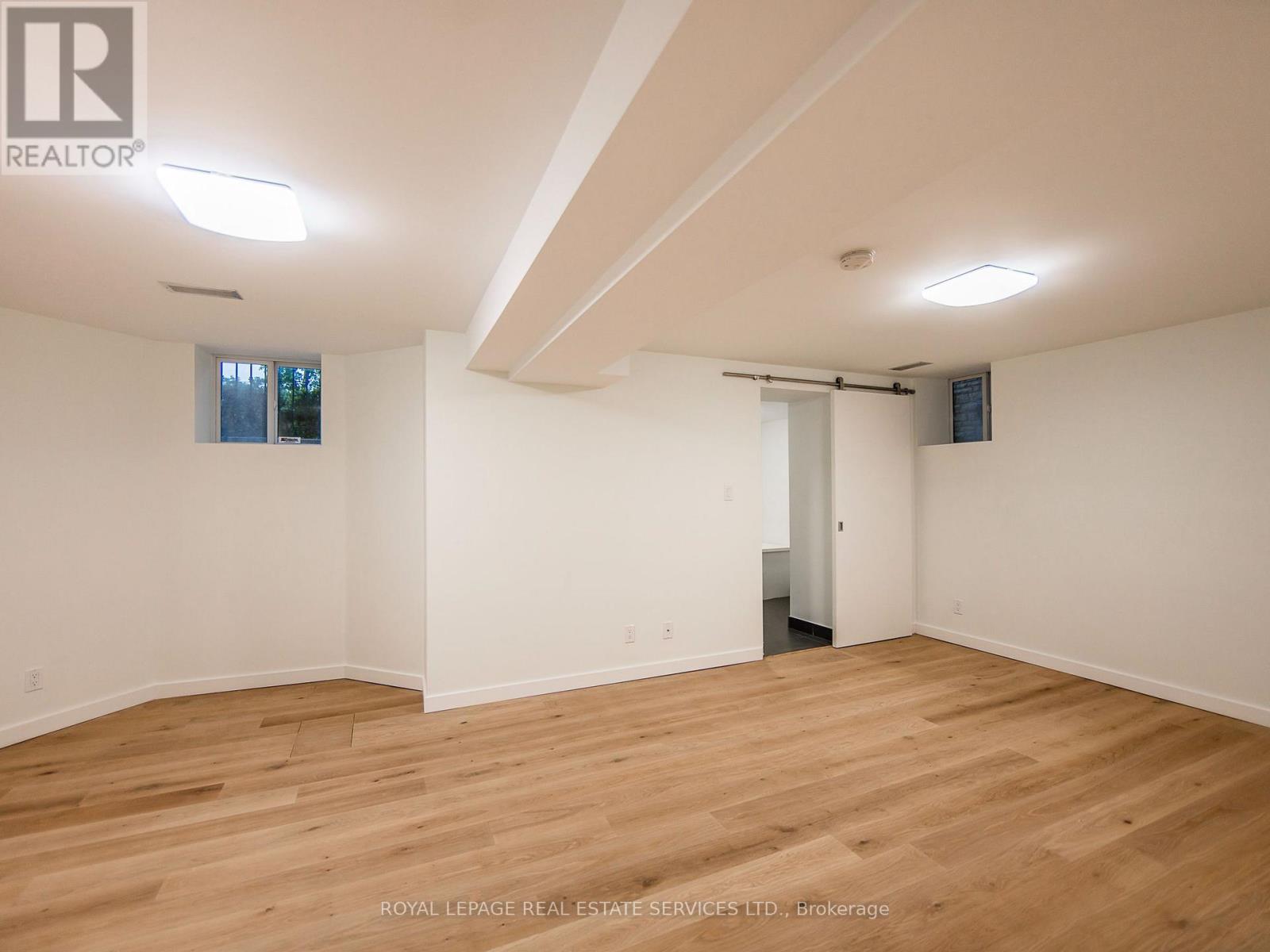 137 High Park Avenue Property Photo 22