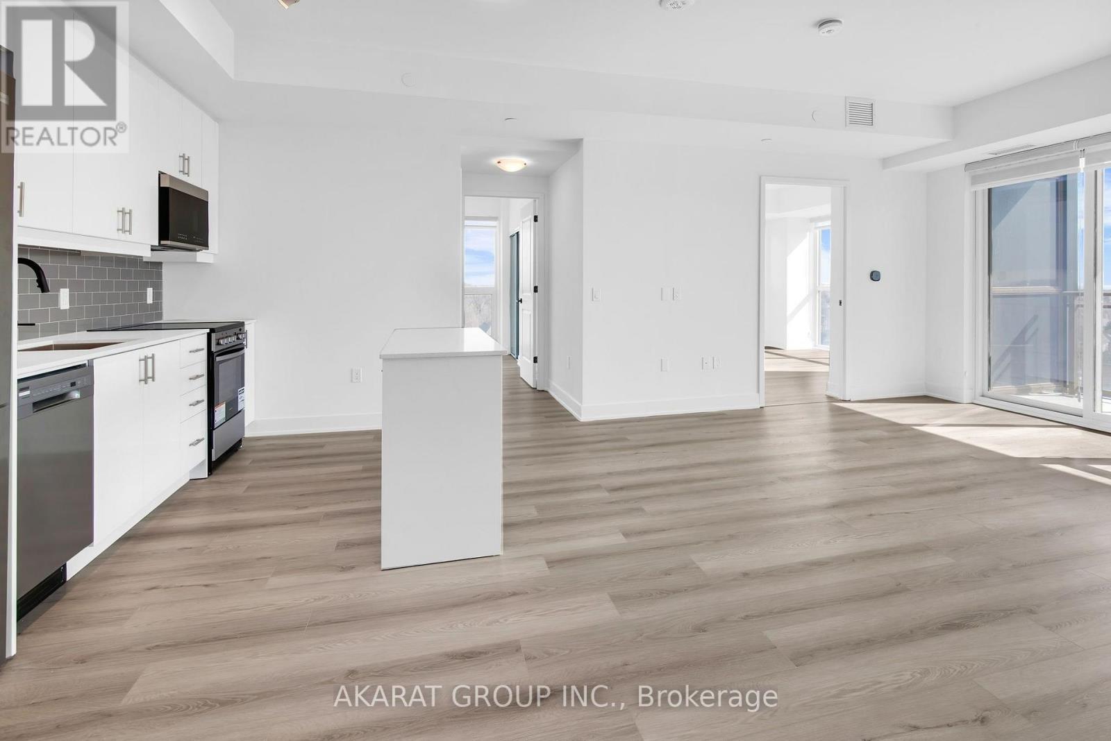 731 - 2343 Khalsa Gate Property Photo 15