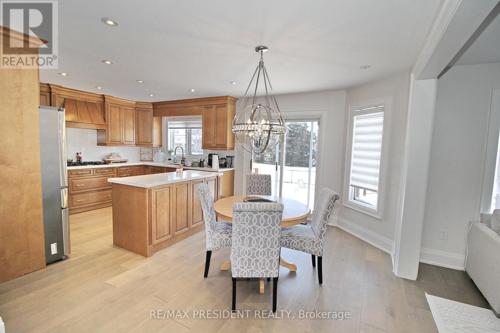 32 Deerglen Drive Property Photo 14