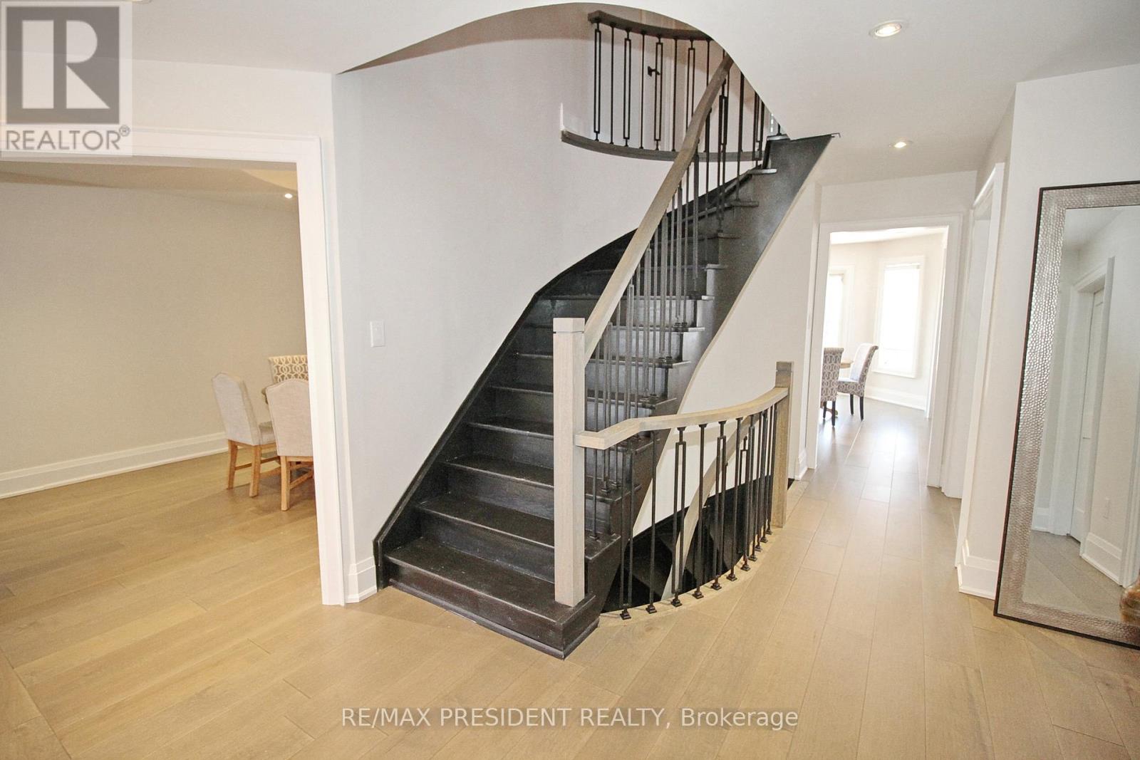 32 Deerglen Drive Property Photo 21