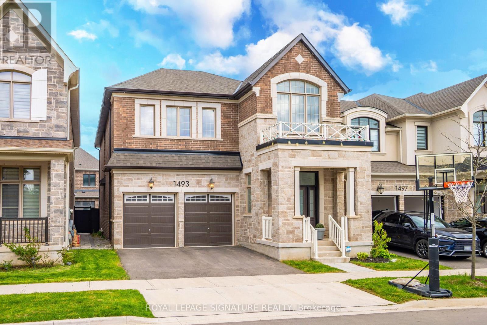 1493 Ford Strathy Crescent Property Photo 1