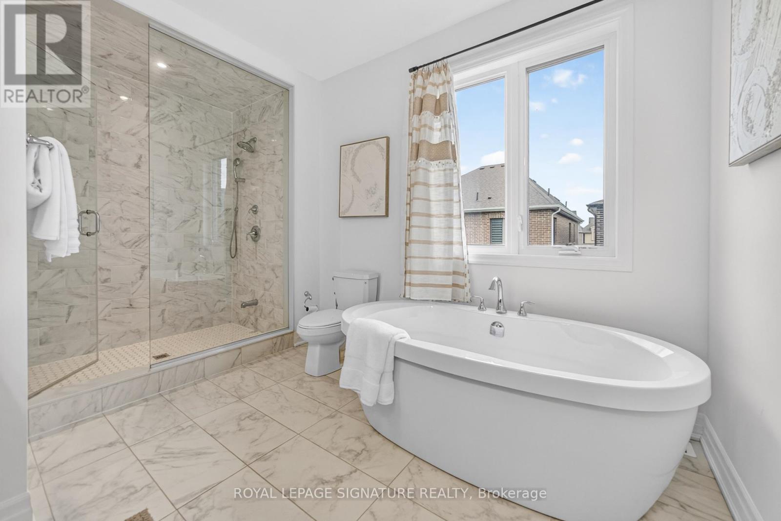1493 Ford Strathy Crescent Property Photo 22