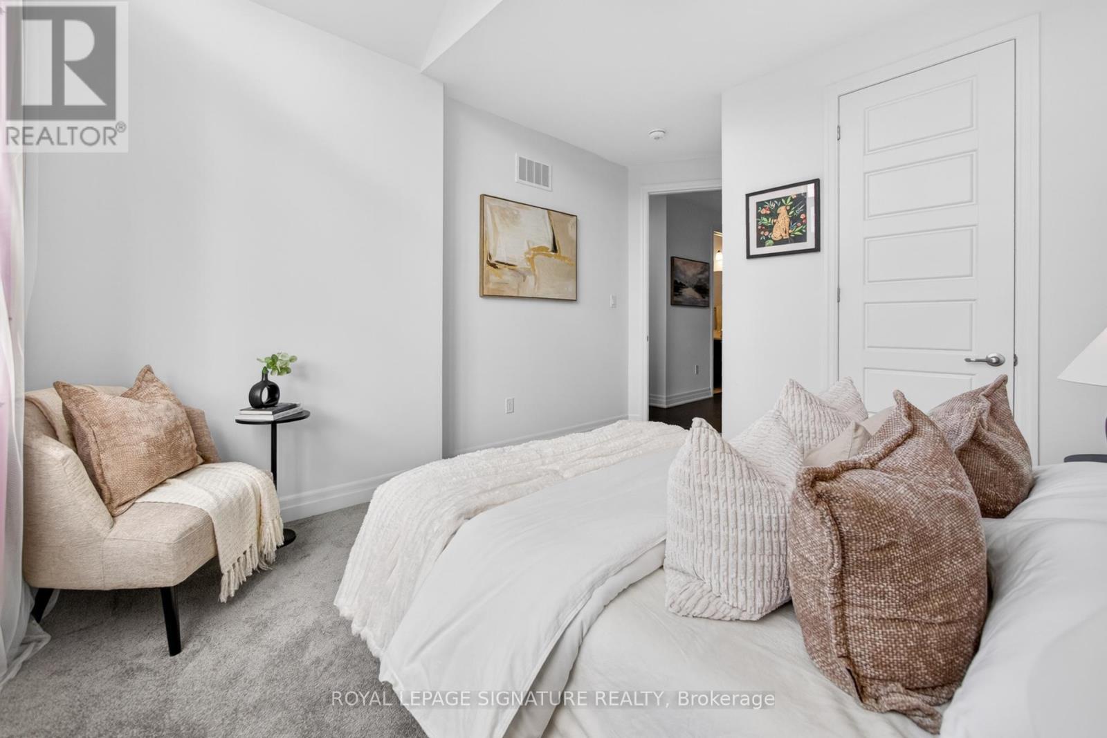 1493 Ford Strathy Crescent Property Photo 25