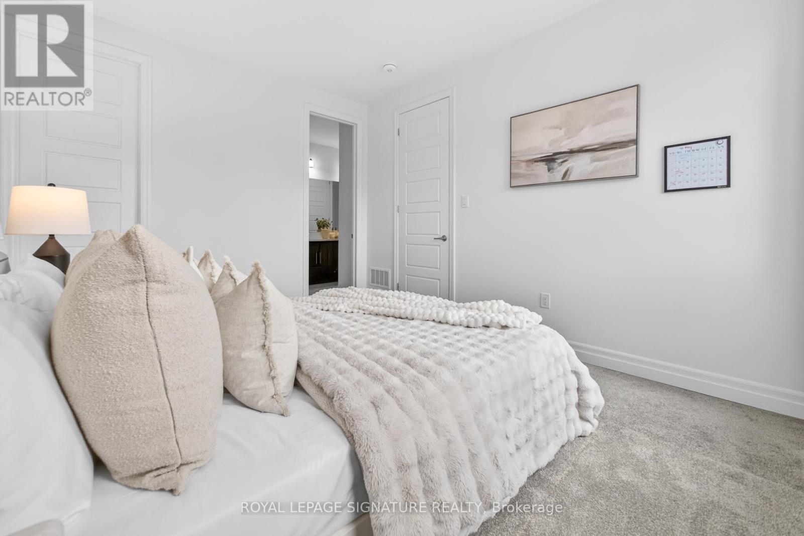 1493 Ford Strathy Crescent Property Photo 30