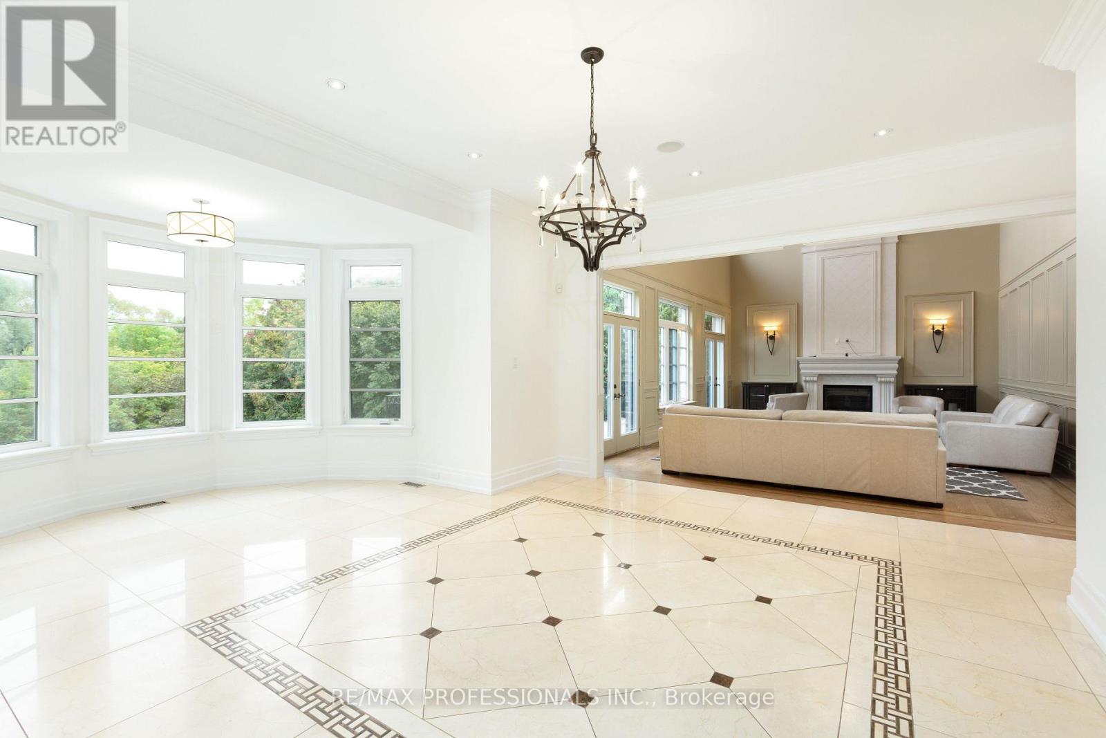 191 Edenbridge Drive Property Photo 14