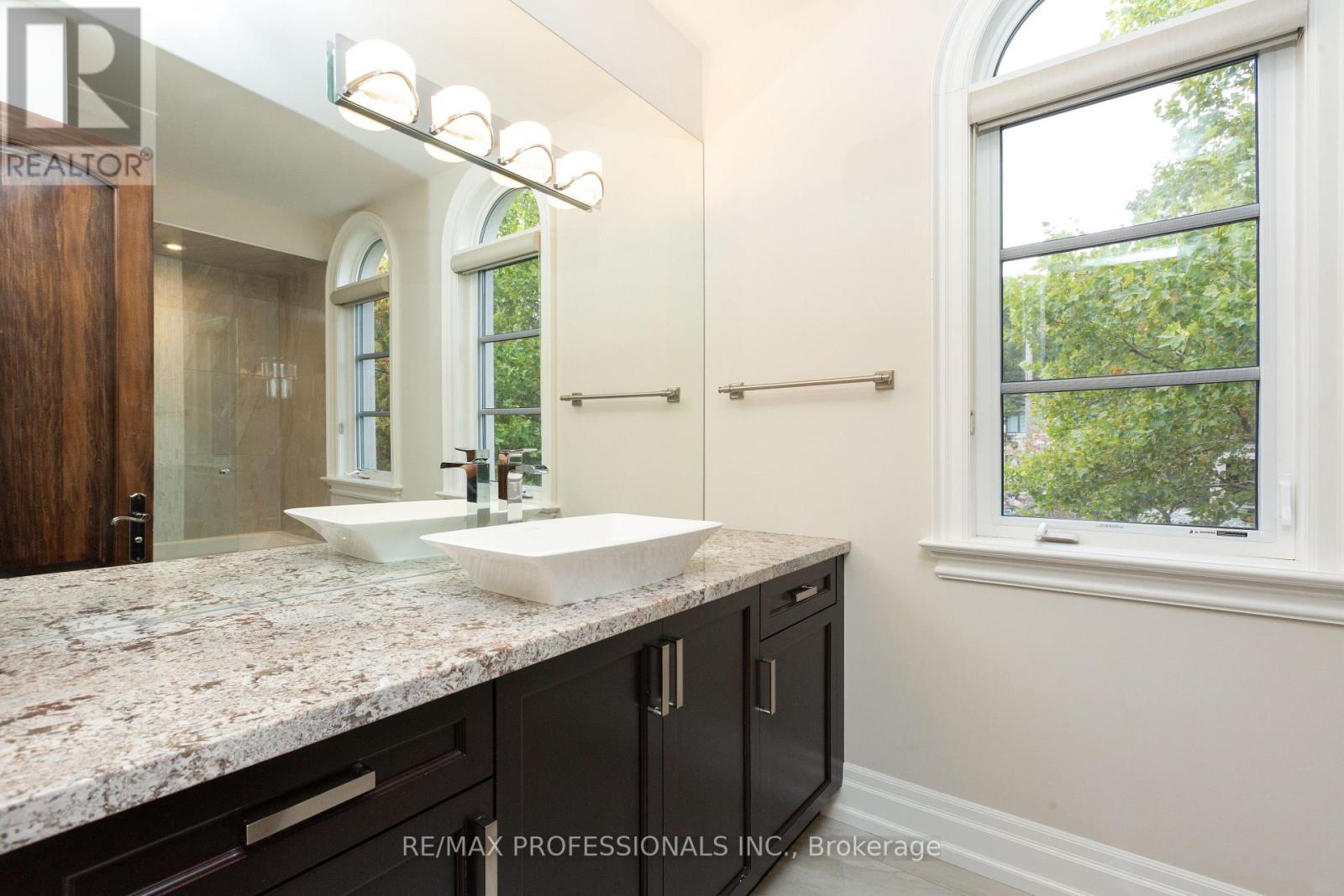 191 Edenbridge Drive Property Photo 29