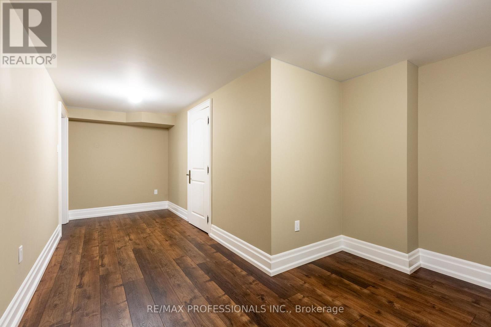 191 Edenbridge Drive Property Photo 45